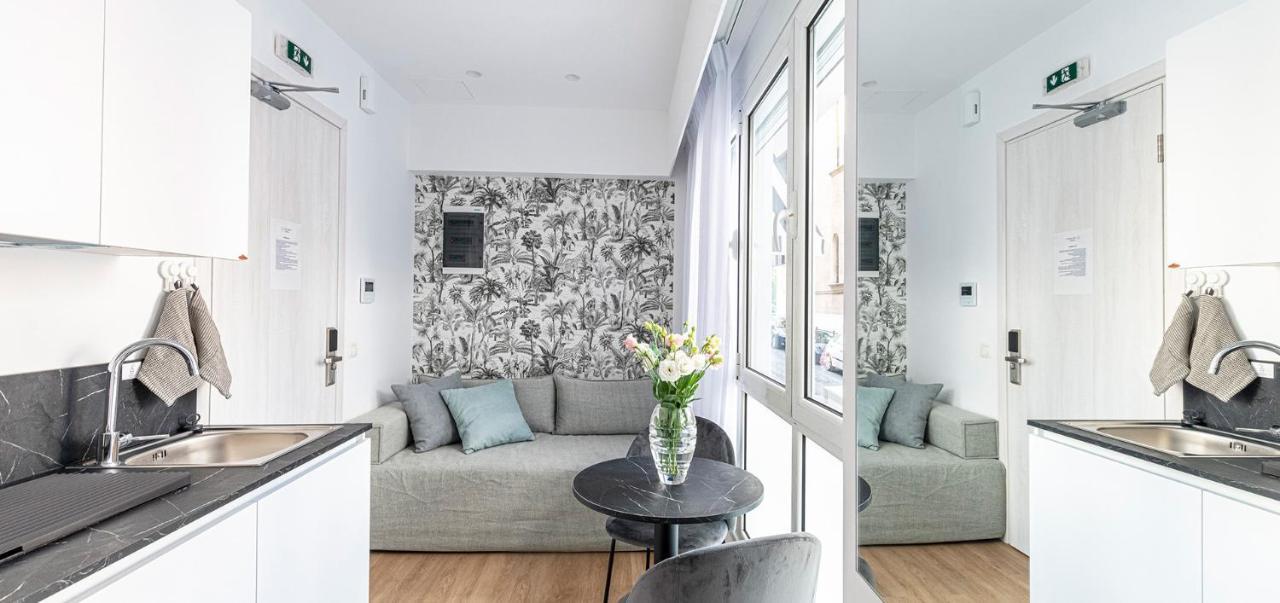Phaedrus Living Executive Kriel Suites 001 Athen Exterior foto